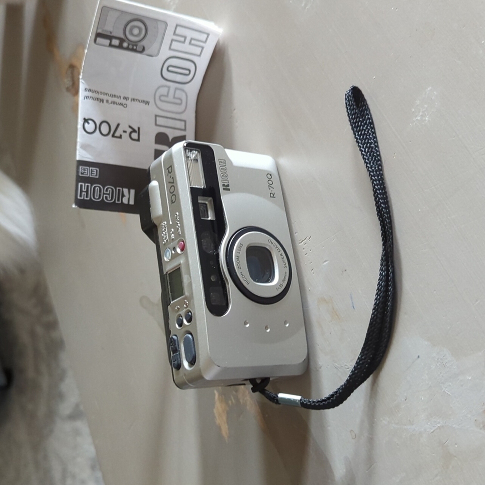 Ricoh R-70 Q Camera 35mm